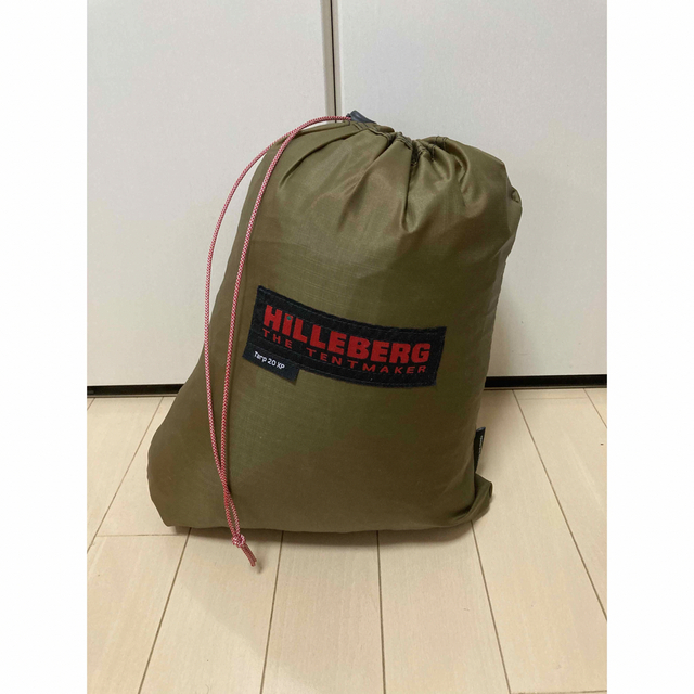 HILLEBERG(ヒルバーグ)のHILLEBERG ヒルバーグ TARP タープ 20XP サンド  スポーツ/アウトドアのアウトドア(テント/タープ)の商品写真