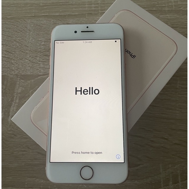 iPhone8 64GB ピンクゴールド スマホ/家電/カメラのスマートフォン/携帯電話(スマートフォン本体)の商品写真