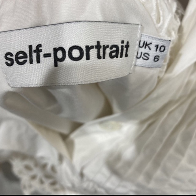 SELF PORTRAIT(セルフポートレイト)の【専用】selfportrait♡レースワンピース レディースのワンピース(ひざ丈ワンピース)の商品写真