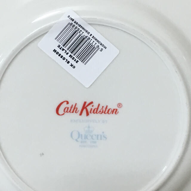 Cath Kidston(キャスキッドソン)の【新品】キャスキッドソン 食器/お皿/プレート 花柄 インテリア/住まい/日用品のキッチン/食器(食器)の商品写真