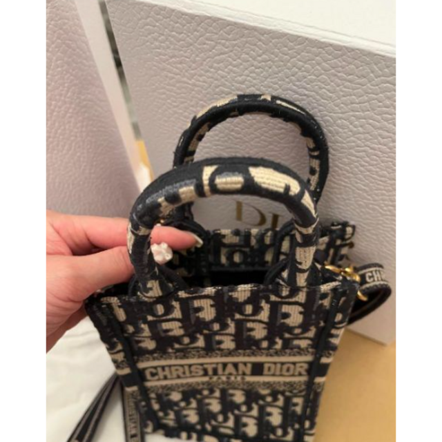 DIOR BOOK TOTE ミニフォンバッグ | connectedfire.com