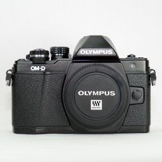 オリンパス(OLYMPUS)のOLYMPUS OM-D E-M10 mark II body ＋ α(デジタル一眼)