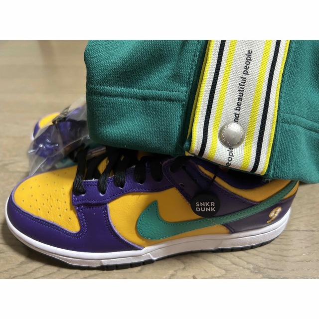 Nike WMNS Dunk Low "Lisa Leslie"