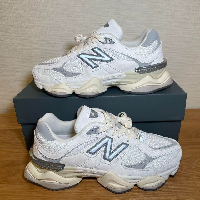 新品☆New Balance U9060ECA White 24.5cm は自分にプチご褒美を 13000