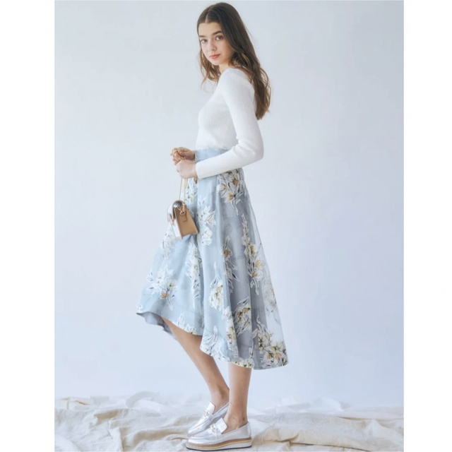 MERCURYDUO(マーキュリーデュオ)のMERCURYDUO オパールブーケフラワーフレアスカート ミントグリーン レディースのスカート(ひざ丈スカート)の商品写真