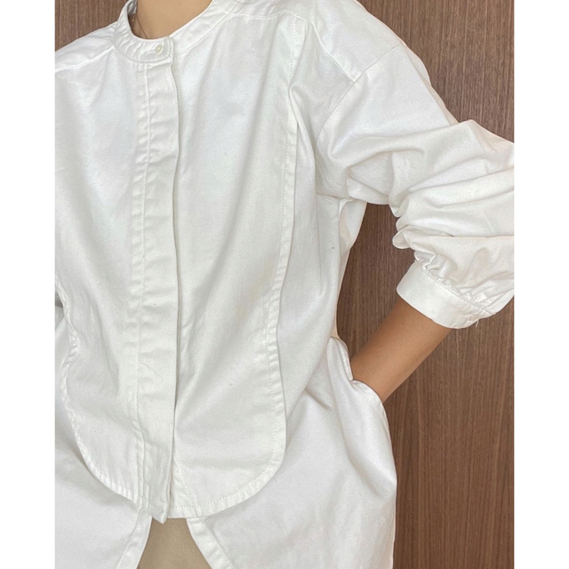 SeaRoomlynn(シールームリン)のBackリボンパネルシャツ　シールームリン　searoomlynn レディースのトップス(シャツ/ブラウス(長袖/七分))の商品写真