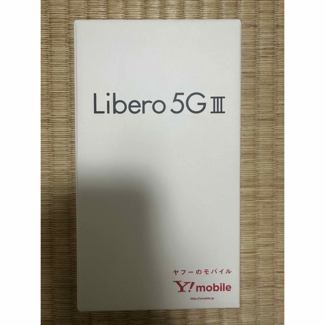 ZTE(ゼットティーイー)のLibero 5G Ⅲ ワイモバイル 白 スマホ/家電/カメラのスマートフォン/携帯電話(スマートフォン本体)の商品写真