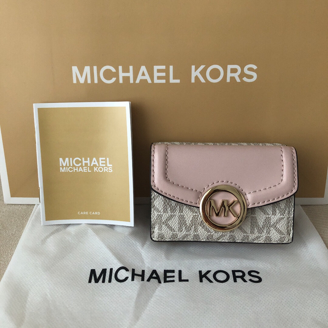 Michael Kors(マイケルコース)の新品 マイケルコース 定価28,600円 三つ折り財布 シグネチャーピンク レディースのファッション小物(財布)の商品写真