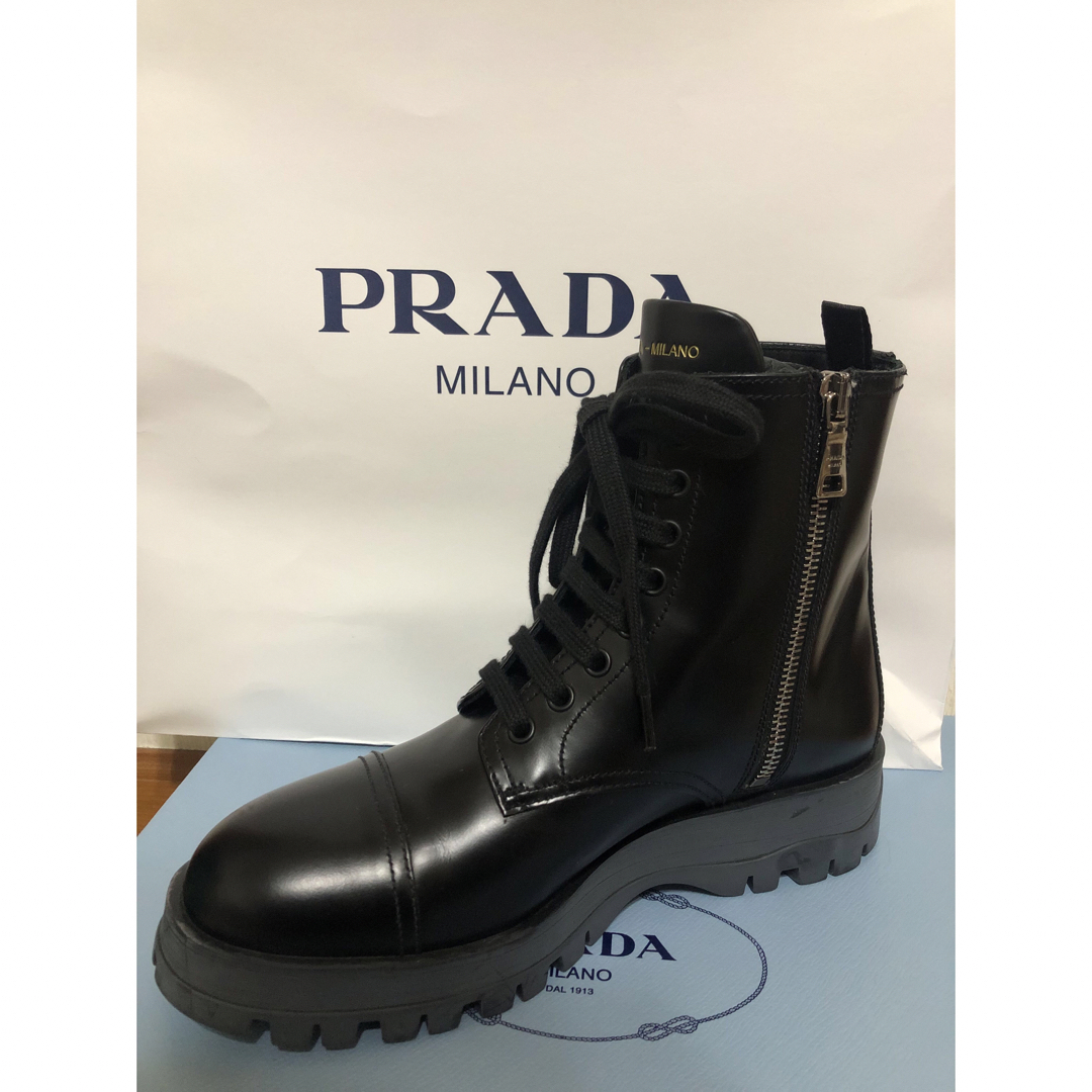 PRADA - 日曜までセール新品・未使用品・プラダ レースアップブーツ 34