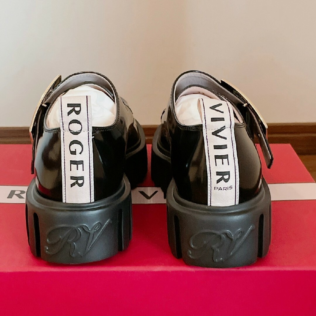 ROGER VIVIER(ロジェヴィヴィエ)の大人気！ Roger Vivier ヴィヴクリーパー  ローファー 37 レディースの靴/シューズ(ローファー/革靴)の商品写真