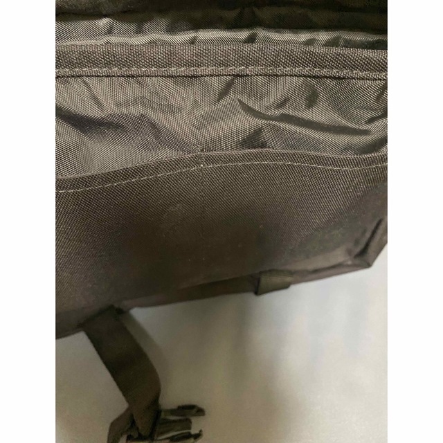 EASTPAK(イーストパック)のショルダーバッグ メンズのバッグ(ショルダーバッグ)の商品写真