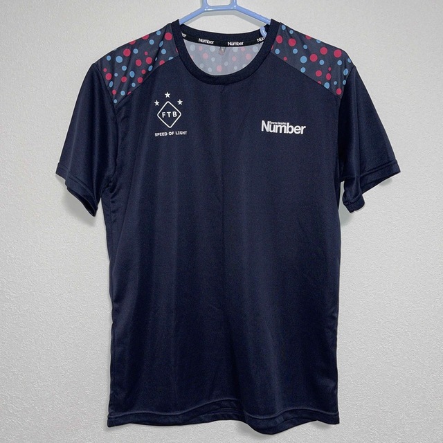 Number Tシャツ　スポーツ　大人 スポーツ/アウトドアのサッカー/フットサル(ウェア)の商品写真