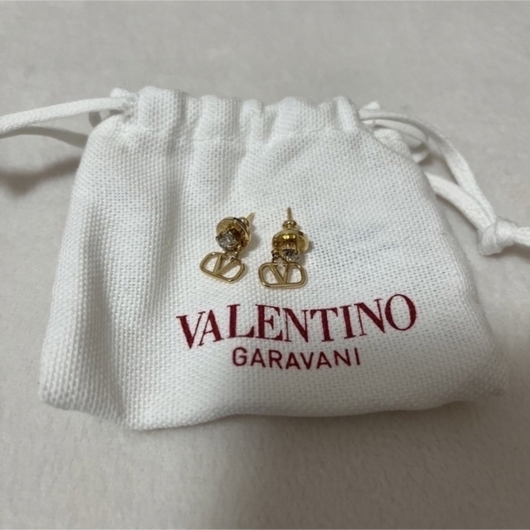 valentino garavani(ヴァレンティノガラヴァーニ)のVALENTINO ピアス レディースのアクセサリー(ピアス)の商品写真