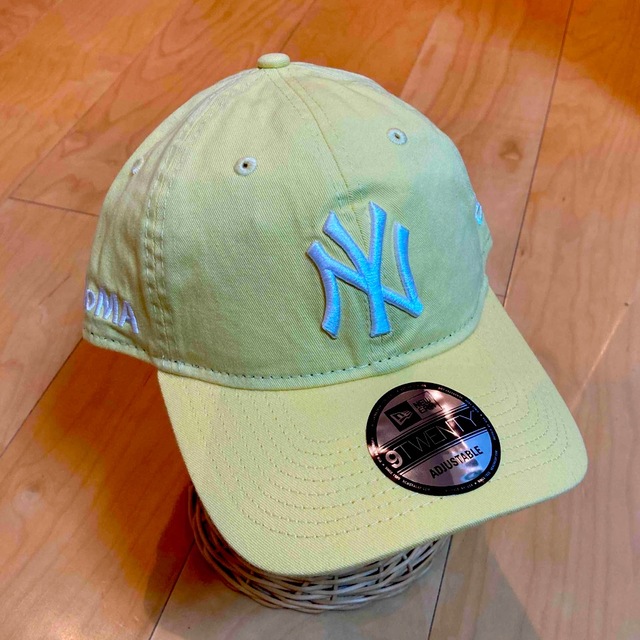 キャップMOMA NEW ERA BASEBALL CAP