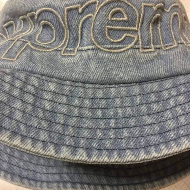 Supreme(シュプリーム)のSupreme Outline Crusher シュプリーム　バケットハット メンズの帽子(ハット)の商品写真