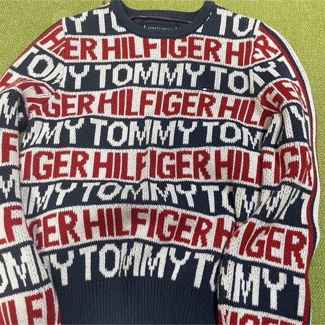 TOMMY HILFIGER(トミーヒルフィガー)のトミーヒルフィガー ニットセーター 美品 キッズ/ベビー/マタニティのキッズ服男の子用(90cm~)(ニット)の商品写真