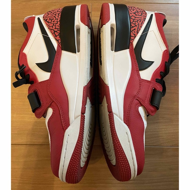 NIKE(ナイキ)のジョーダン レガシー 312 "シカゴ"(Nike Jordan Legacy) メンズの靴/シューズ(スニーカー)の商品写真
