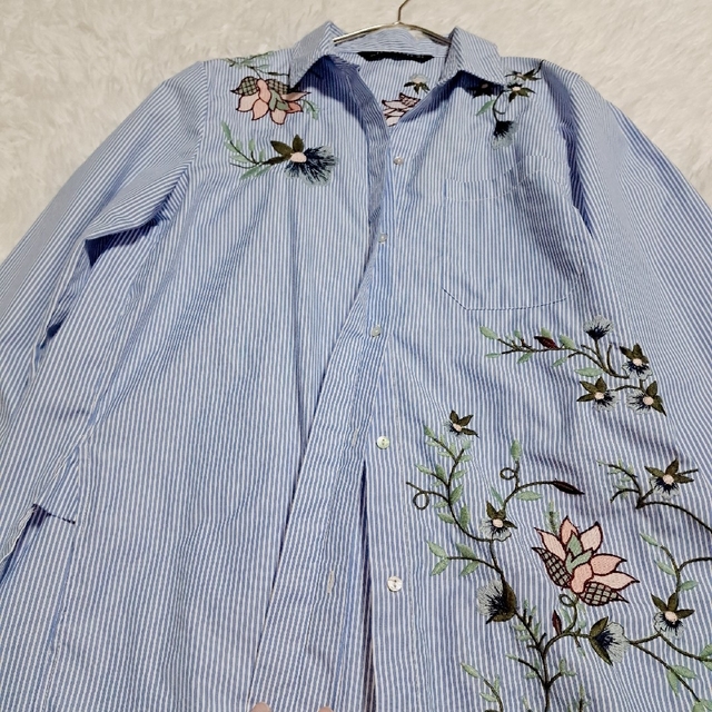 ZARA ザラ 花柄 刺繍 ストライプ シャツ ブラウス M ZARA ザラ 花柄 刺繍 ストライプ シャツ ブラウス M