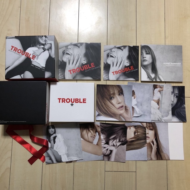 激レア　浜崎あゆみ　TROUBLE 初回限定盤　CD＋DVD＋グッズセット エンタメ/ホビーのDVD/ブルーレイ(ミュージック)の商品写真