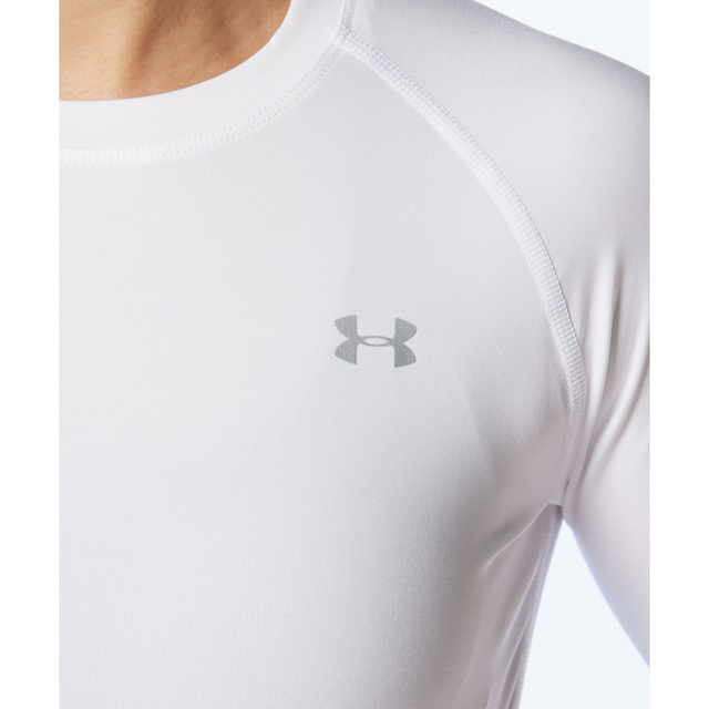 UNDER ARMOUR(アンダーアーマー)のUNDER  ARMOUR  Vネックタンクトップ　XLサイズ レディースのトップス(タンクトップ)の商品写真