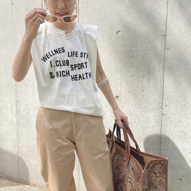 IENA】【INSCRIRE/アンスクリア】WELLNESSフロッキーTシャツ ほしい物
