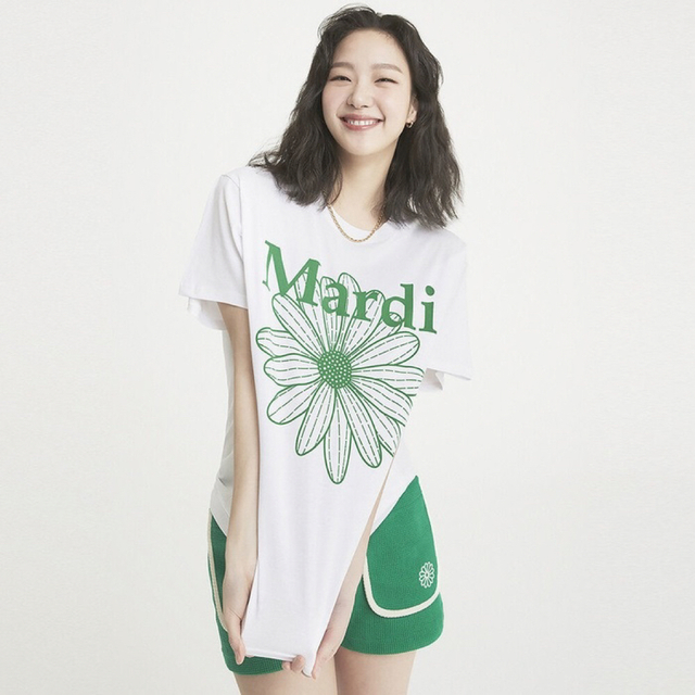 Mardi Mercredi マルディメクルディ TシャツWHITE GREEN レディースのトップス(Tシャツ(半袖/袖なし))の商品写真
