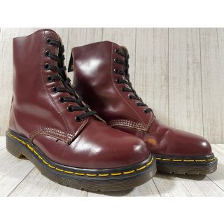 ドクターマーチン(Dr.Martens)の激レアモデル　ドクターマーチン☆☆イングランド☆☆ホワイト社製(ブーツ)