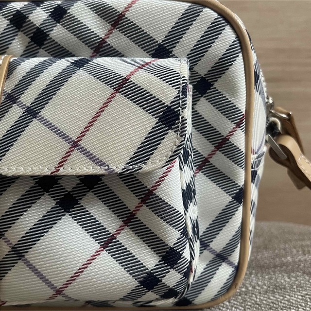 BURBERRY BLUE LABEL(バーバリーブルーレーベル)の【美品】バーバリーブルーレーベル ショルダー レディースのバッグ(ショルダーバッグ)の商品写真