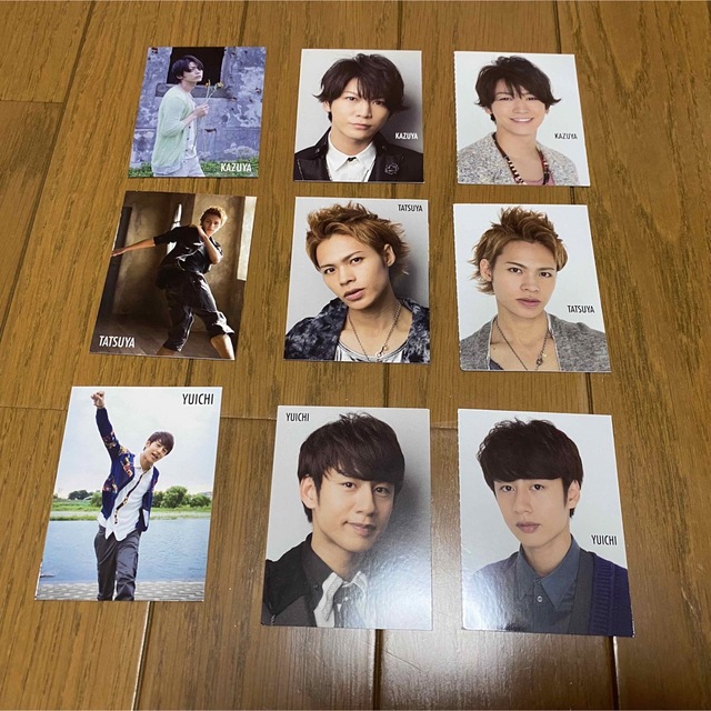 KATーTUN 厚紙カード エンタメ/ホビーのタレントグッズ(アイドルグッズ)の商品写真