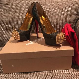 クリスチャンルブタン(Christian Louboutin)のchristian louboutin 靴 ハイヒール サイズ37.5 (23)(ハイヒール/パンプス)