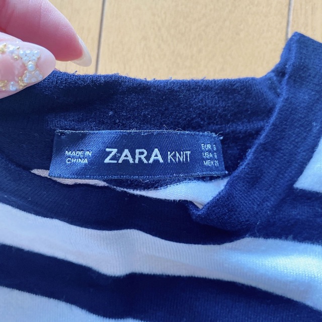 ZARA(ザラ)の【ZARA】ボーダーカットソー キッズ/ベビー/マタニティのキッズ服女の子用(90cm~)(Tシャツ/カットソー)の商品写真