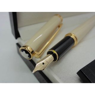 モンブラン(MONTBLANC)の未使用に近い非常にレア保管品！★オブリュージュホワイトNo15170★モンブラン(ペン/マーカー)