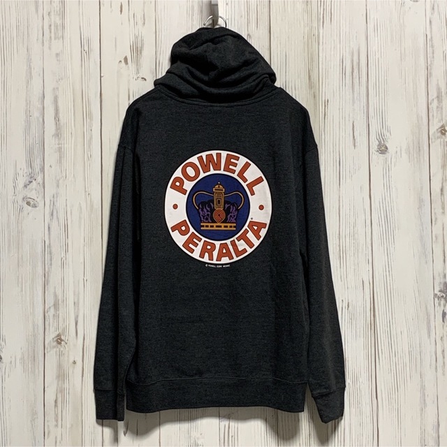 POWELL PERALTA ／SUPREMEプルオーバーフードスウェット