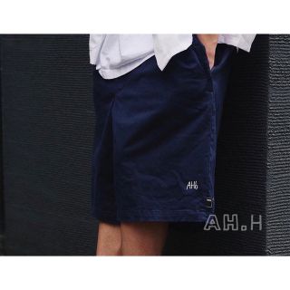 BROCHURE BIG CHINO SHORTS A.H Sサイズの通販 by マルナカ's shop｜ラクマ