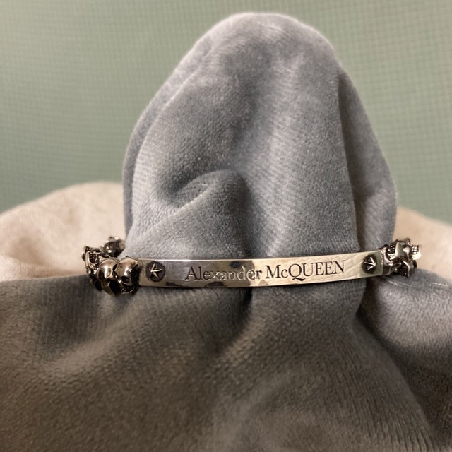 ALEXANDER MCQUEEN シルバー スカル ブレスレット 新品未使用