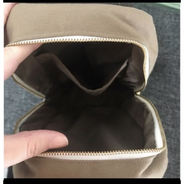 ミナペルホネン ハンドメイド BOXタイプボディバッグ タンバリンベージュw ミナペルホネン ハンドメイド BOXタイプボディバッグ タンバリンベージュw
