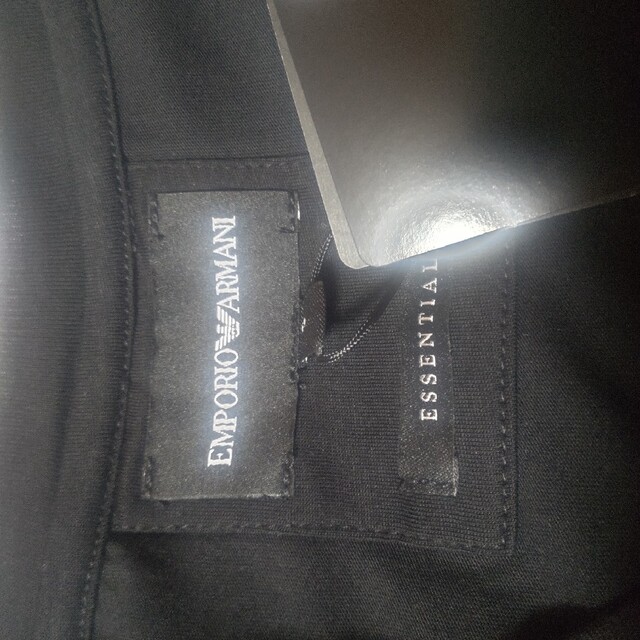 新品・未使用 EMPORIO ARMANI ロンT - Tシャツ/カットソー(七分/長袖)