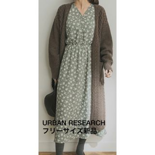 URBAN RESEARCH - URBAN RESEARCH 長袖ワンピース グリーン 花柄 の ...