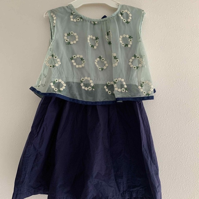 apres les cours(アプレレクール)のワンピース　110 キッズ/ベビー/マタニティのキッズ服女の子用(90cm~)(ワンピース)の商品写真