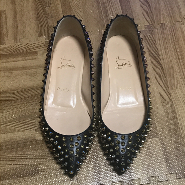 Christian Louboutin(クリスチャンルブタン)のクリスチャン・ルブタン フラットシューズ  サイズ３７ レディースの靴/シューズ(バレエシューズ)の商品写真