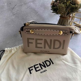 フェンディ(FENDI)のフェンディ FENDI  BY THE WAY バイ ザ ウェイ スモール(ハンドバッグ)