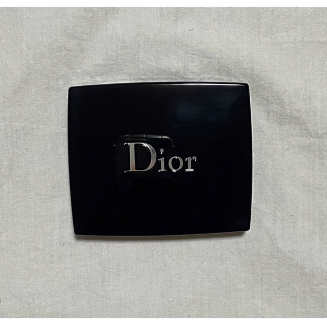 DIOR アイシャドウパレット879 1