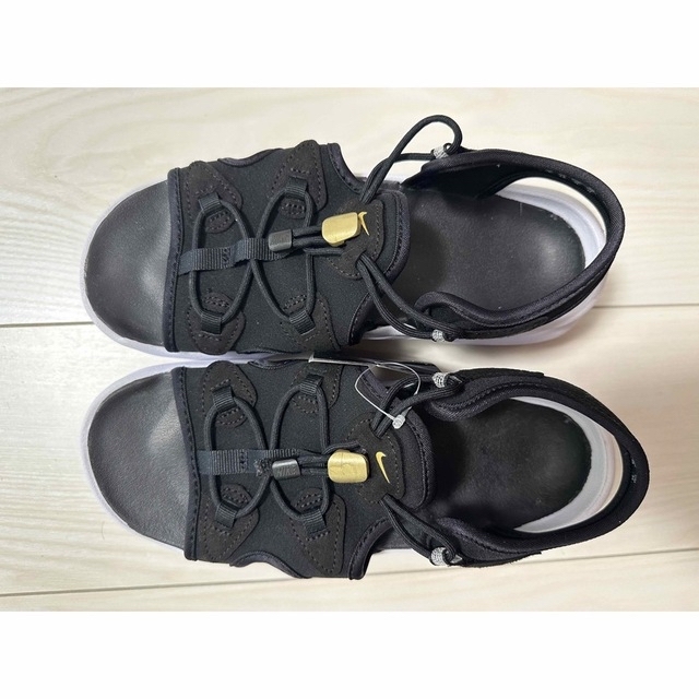 NIKE(ナイキ)の新品❤️AIR MAX KOKO SANDALナイキエアマックスココサンダル レディースの靴/シューズ(サンダル)の商品写真