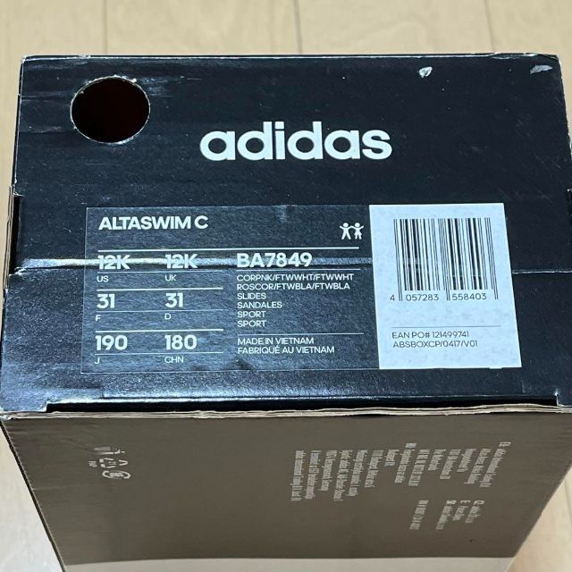 adidas(アディダス)の♈新品♈タグ付き♈キッズ♈　adidas サンダル  19.0size キッズ/ベビー/マタニティのキッズ靴/シューズ(15cm~)(サンダル)の商品写真