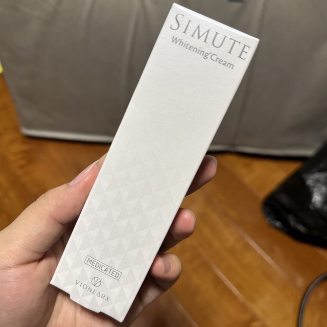 SIMUTE 30g 薬用美白クリーム オールインワン ゲル | svetinikole.gov.mk