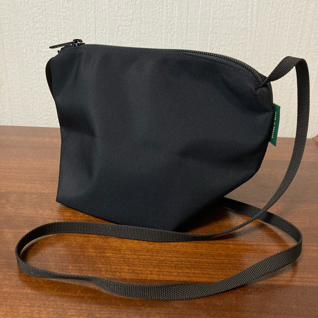 Herve Chapelier(エルベシャプリエ)のエルベ2885N ノワール レディースのバッグ(ショルダーバッグ)の商品写真