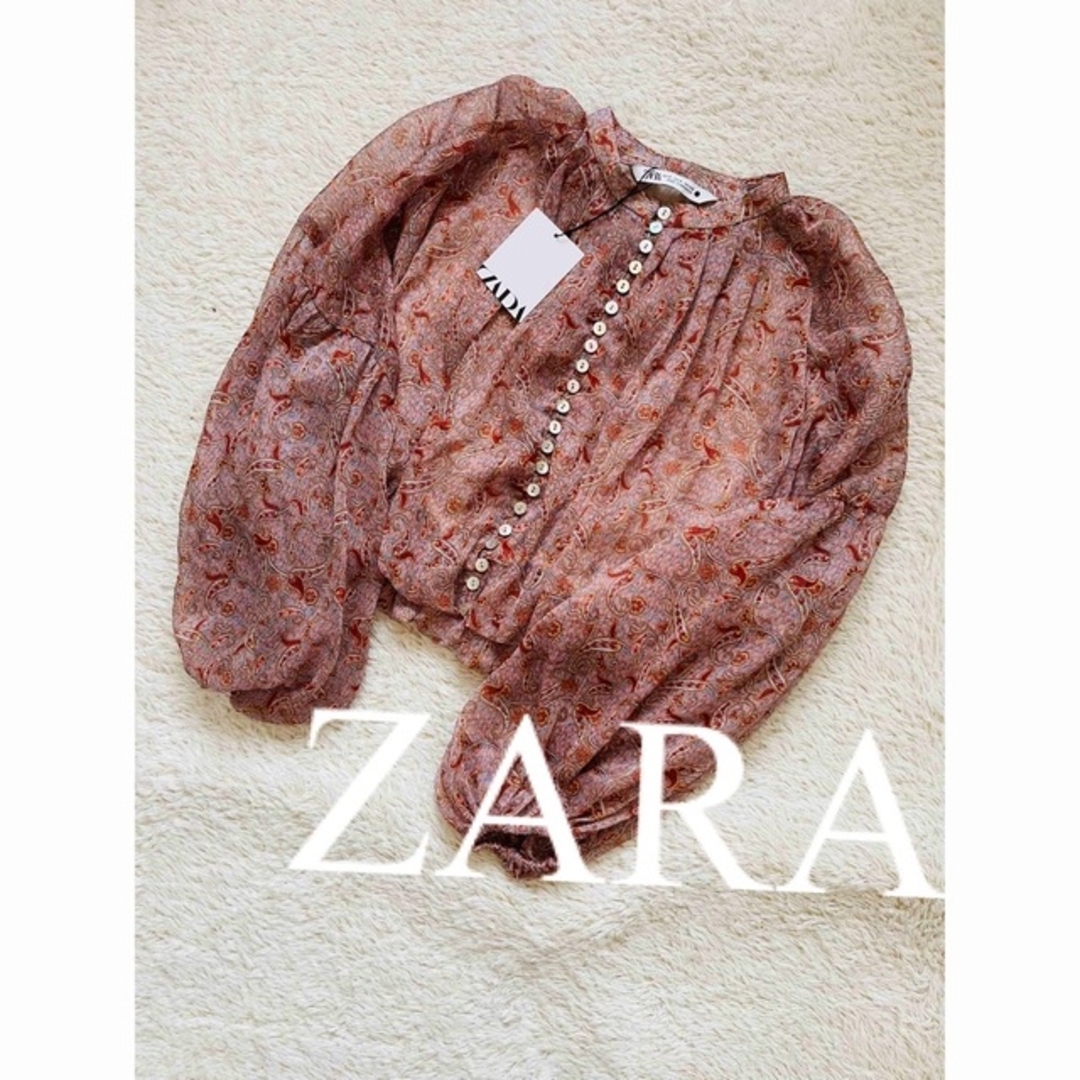 ZARA(ザラ)の新品　ZARA ザラ　トップス　ブラウス　ペイズリー　シャツ　シアー　人気　完売 レディースのトップス(シャツ/ブラウス(長袖/七分))の商品写真