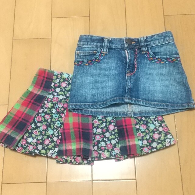 babyGAP(ベビーギャップ)のbabyGAP スカート 2点セット 90cm 95cm キッズ/ベビー/マタニティのキッズ服女の子用(90cm~)(スカート)の商品写真