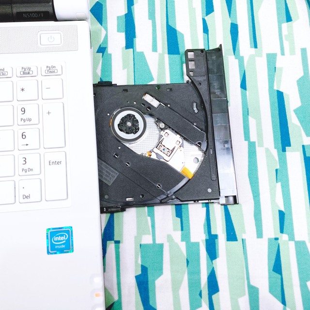 100/SSD480GB❣️持ち運び可✨すぐ使えるカメラ付ノートPC✨事務ネット✨-