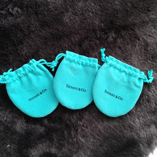 Tiffany & Co. - ティファニー巾着3セットの通販 by Farris's Tiffany & Co. - ティファニー巾着3セットの通販 by Farris's